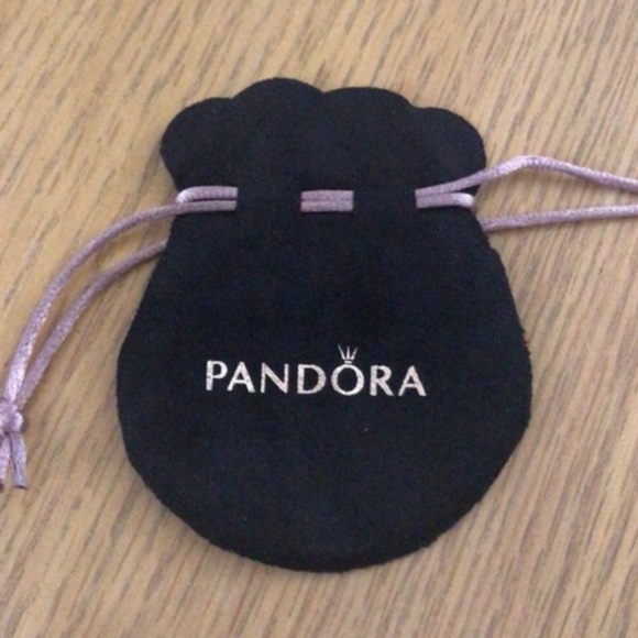 Pandora Rose Gold Bow Ring - Picture 8 of 8